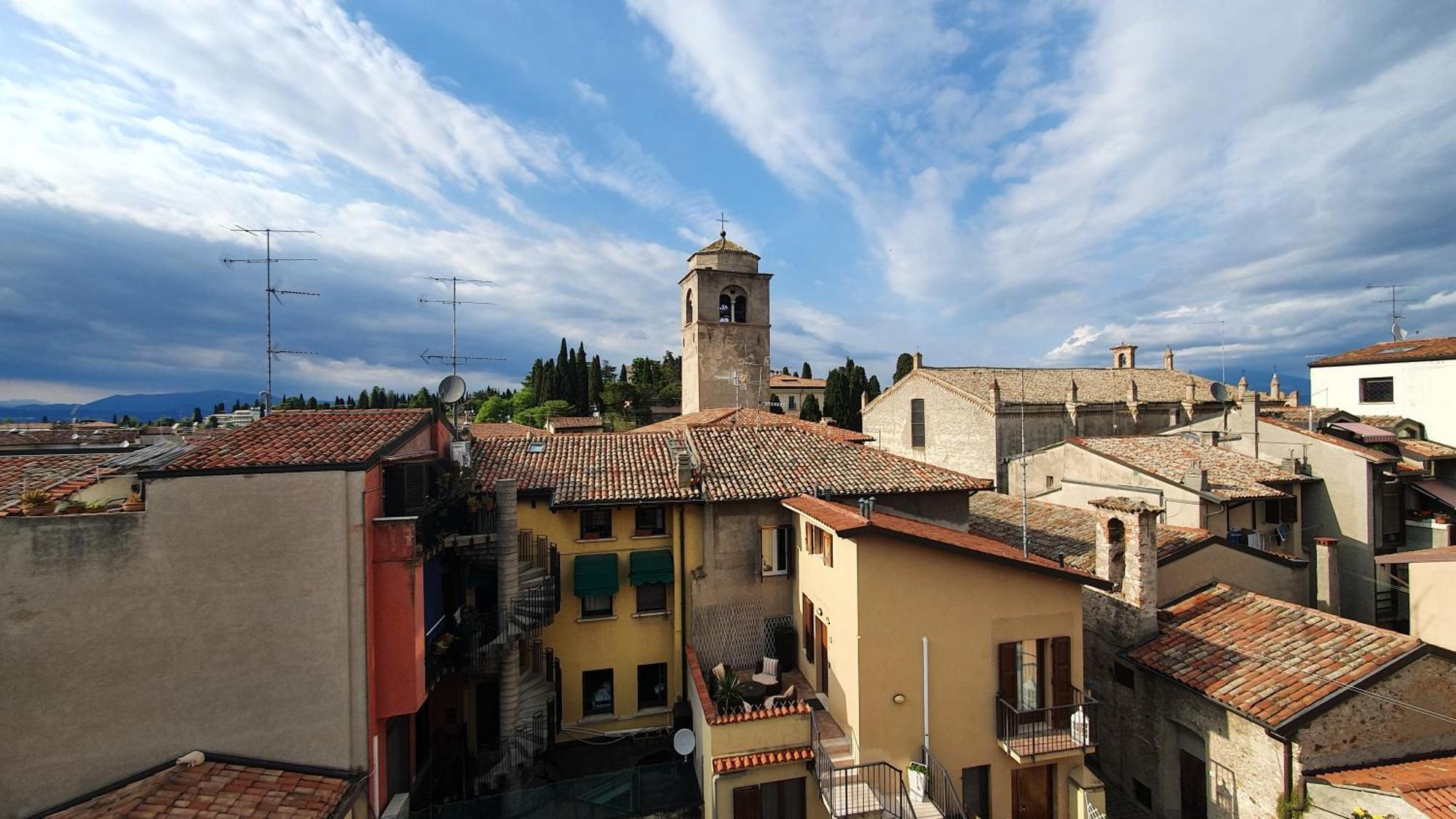 Sirmione4U - Domus By The Castle Daire Dış mekan fotoğraf